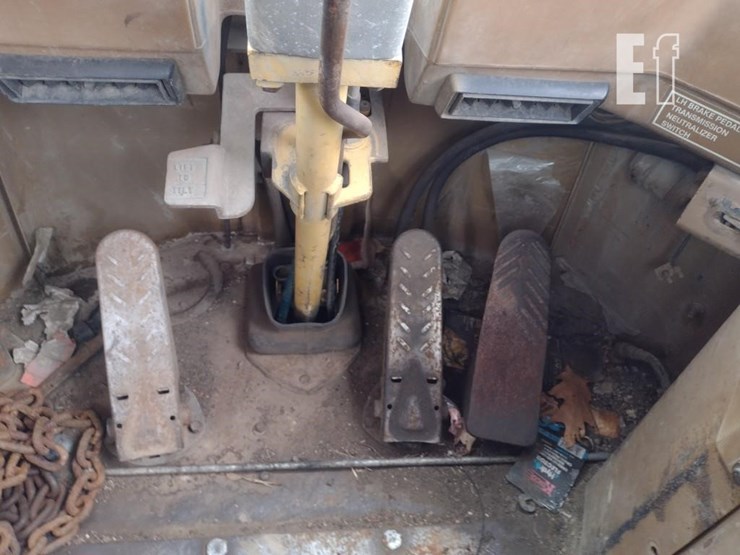 caterpillar-it28-image-11