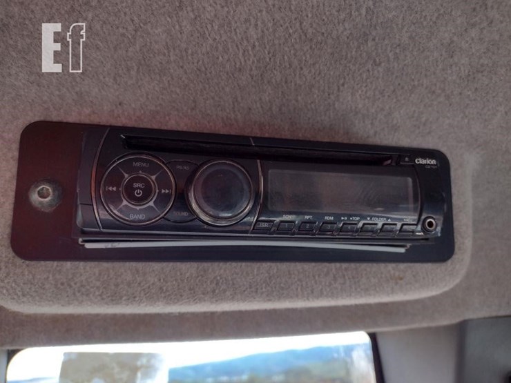 2005-caterpillar-963c-image-11