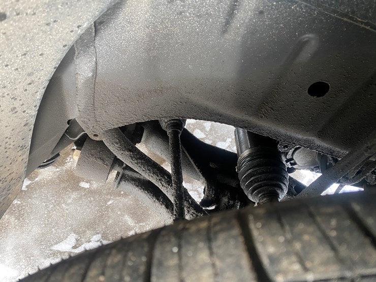 2012-chevrolet-equinox-image-25