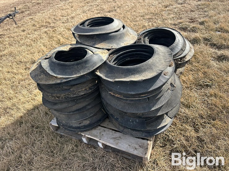 silage-pile/-tarp-tire-flats-image-6