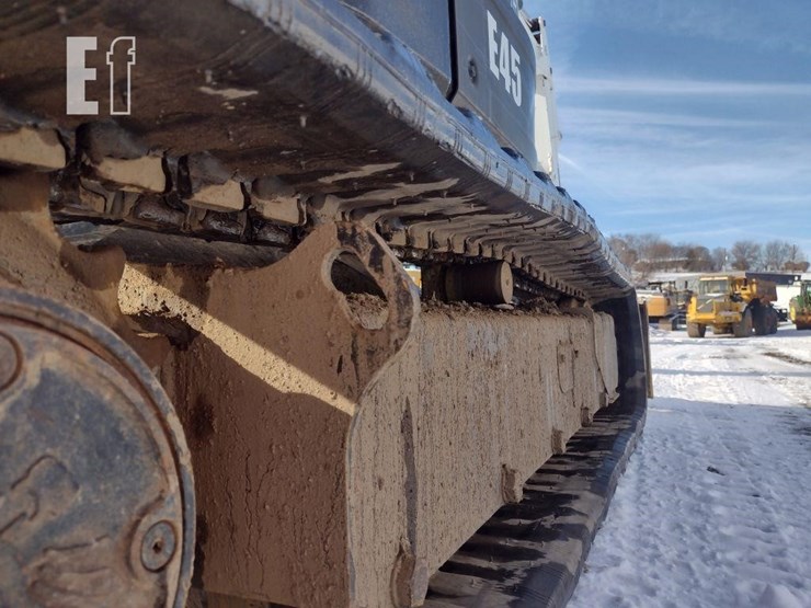 2012-bobcat-e45-image-38