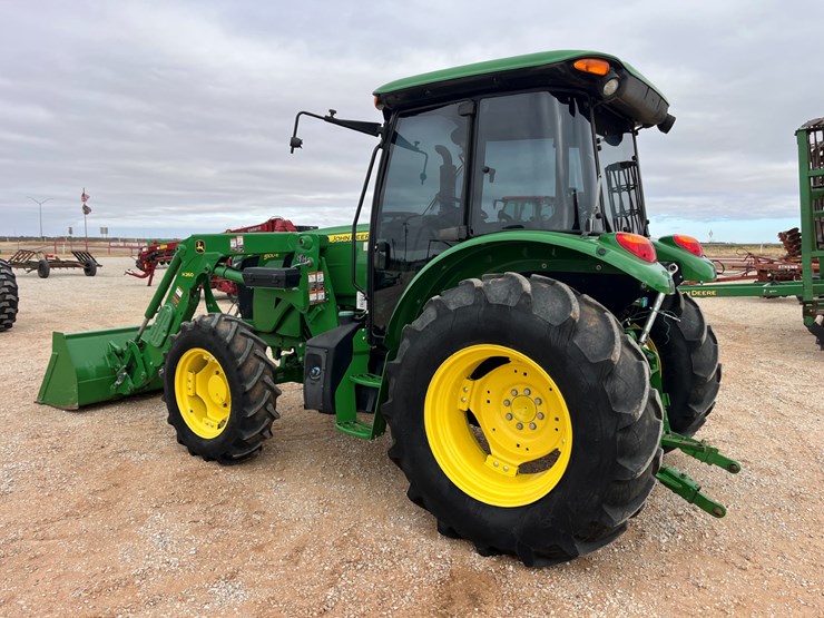 2015-john-deere-5100e-image-12