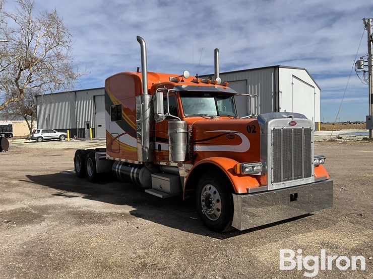 2006-peterbilt-379-image-3