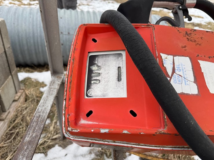 #1012-•-fuel-pump-image-3