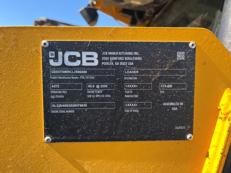 2020-jcb-3ts-8w-image-23