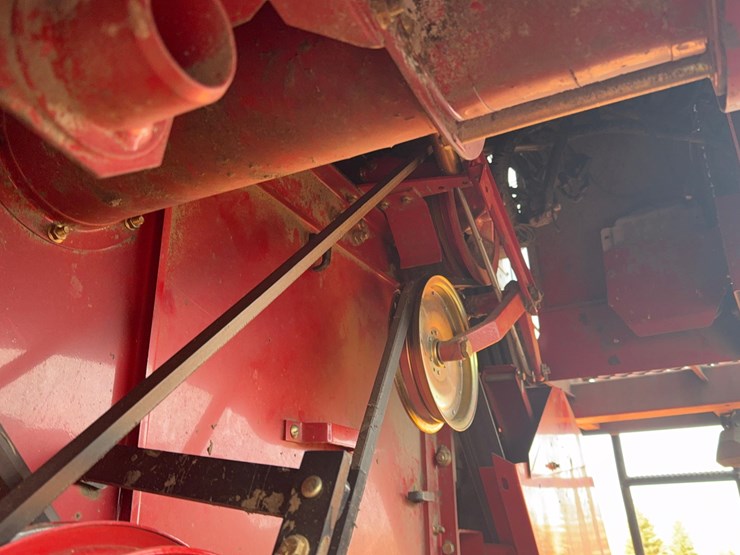 2008-case-ih-2588-image-10