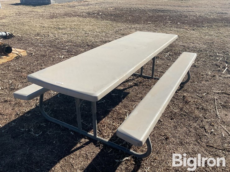 lifetime-picnic-table-image-7