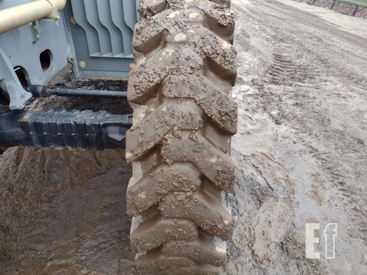 2018-skyjack-sj843th-image-21