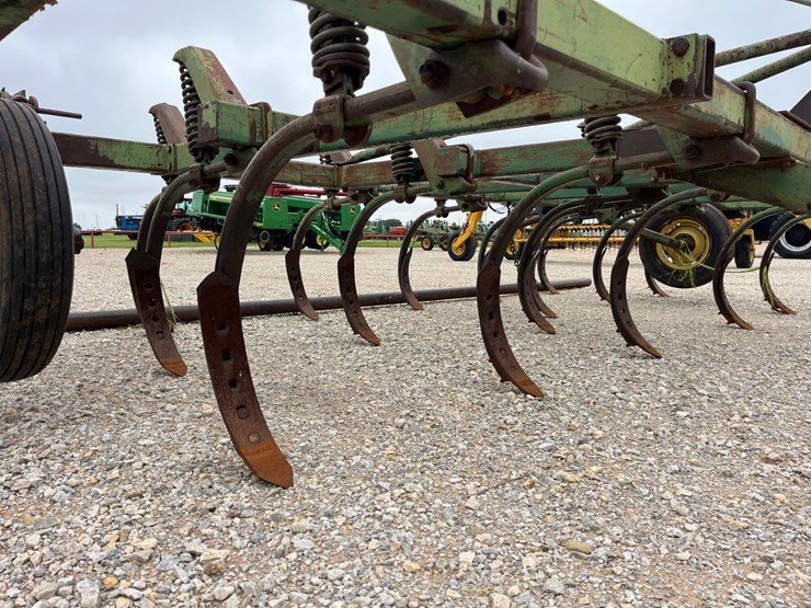 john-deere-1610-image-7