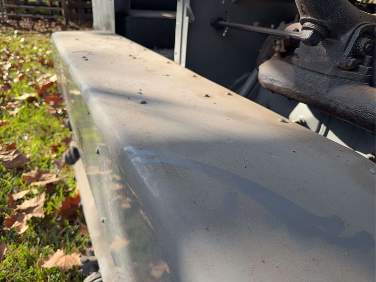 caterpillar-ten-orchard-image-35