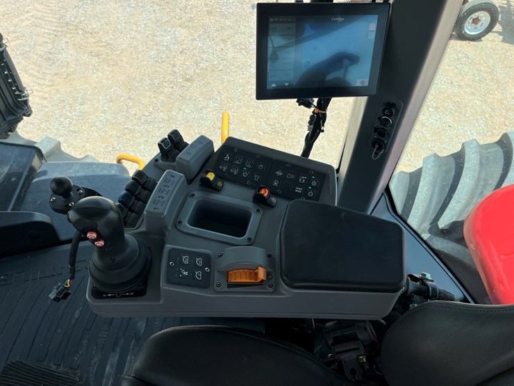 2023-versatile-430-image-22