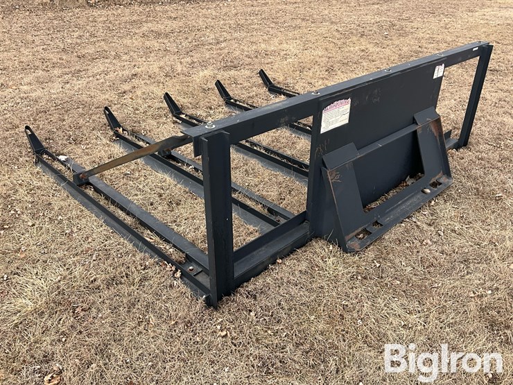 rocky-mountain-bale-sweep-skid-steer-attachment-image-7
