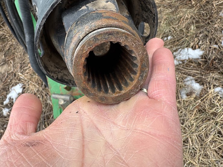 john-deere-568-image-8