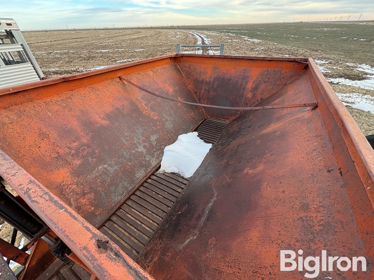 1983-utility-tool-&-body-/-shop-built-dry-box-spreader/sand-buggy-track-filler-image-19