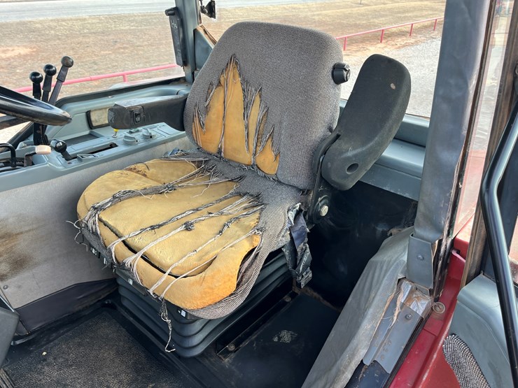 1997-case-ih-8910-image-11