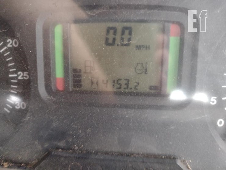 2010-john-deere-7130-image-6