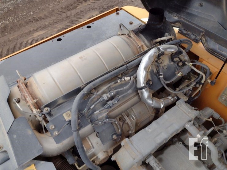 2017-case-cx210d-image-55