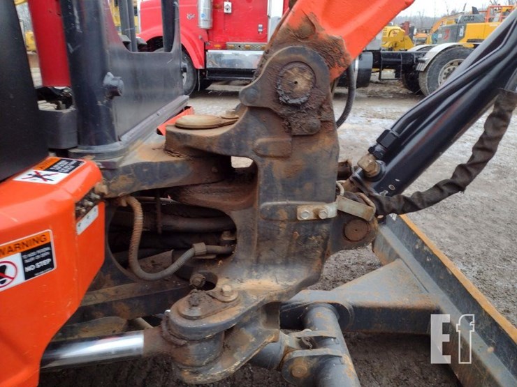 kubota-u35-4-image-24