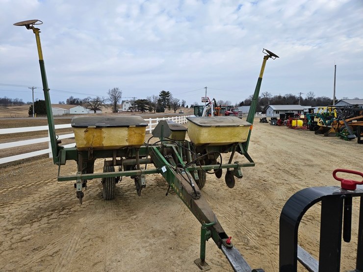 john-deere-7000-image-8