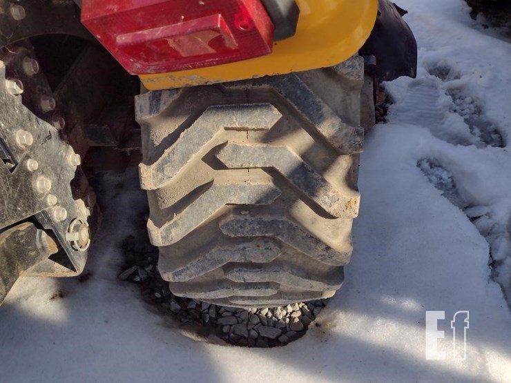 cub-cadet-c2400-tractor-4347-image-15