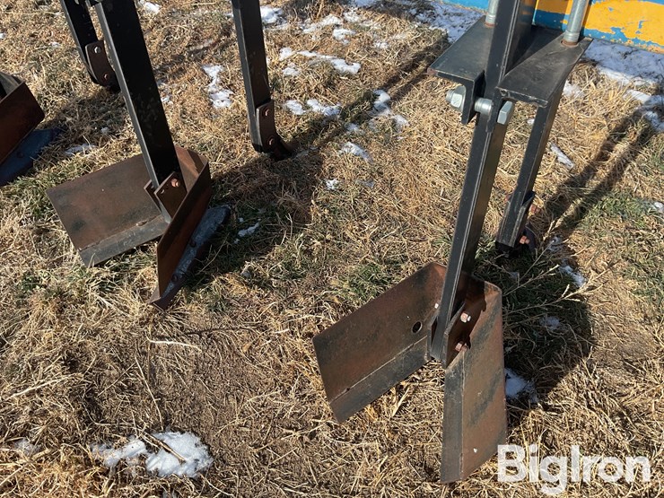 1999-agri-products-6r30-ditcher-image-19