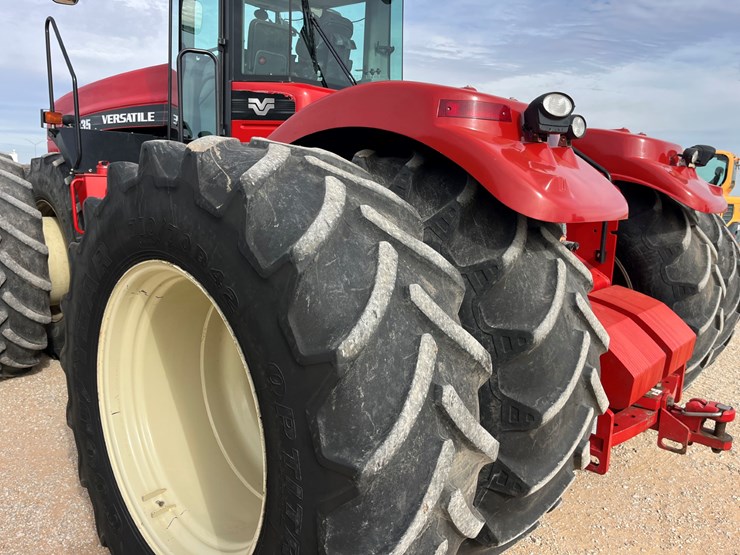 2009-versatile-435-image-20