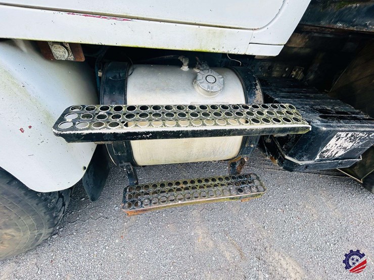 1992-white/gmc-wg-image-14