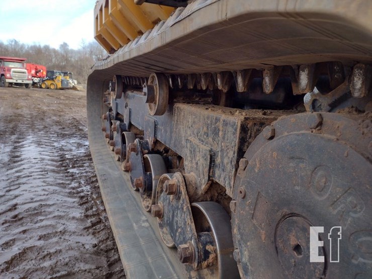 2017-morooka-mst3000vd-image-25