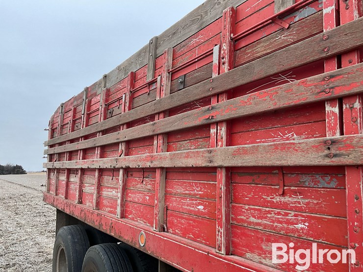 1973-gmc-c6500-t/a-grain-truck-image-17