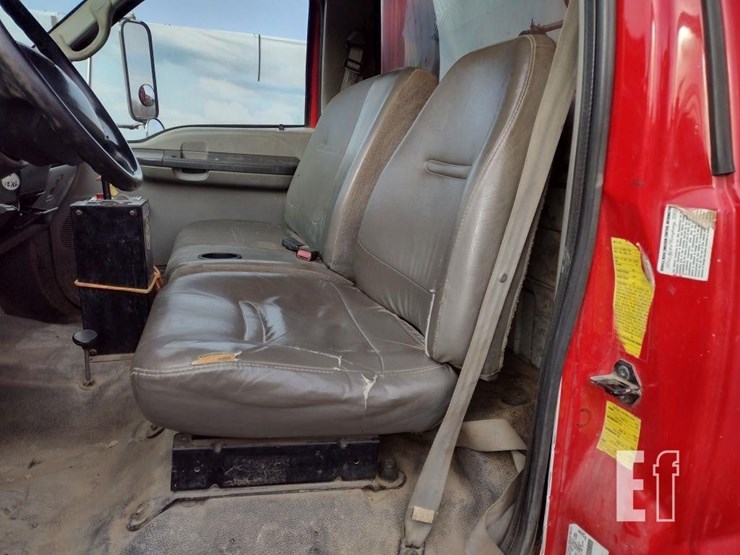 2003-ford-f650-sd-image-13