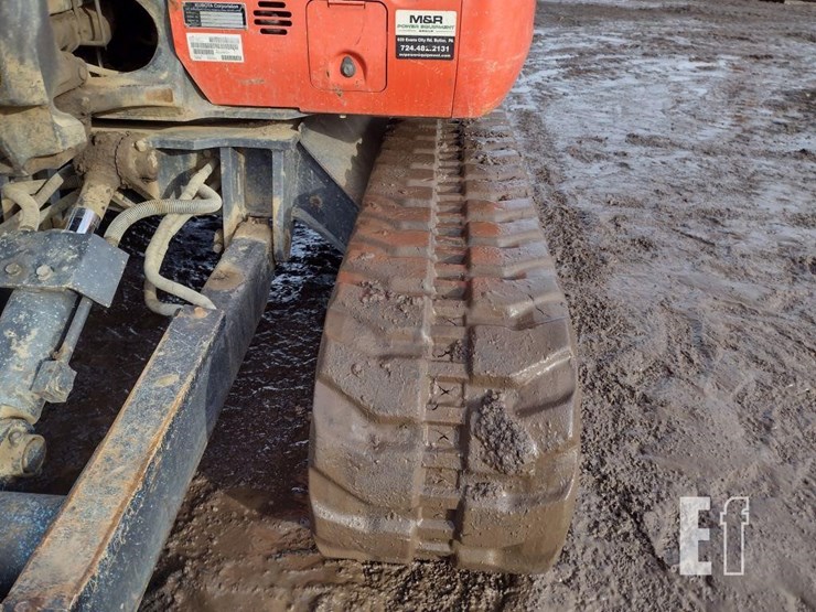 2017-kubota-kx040-4-image-35