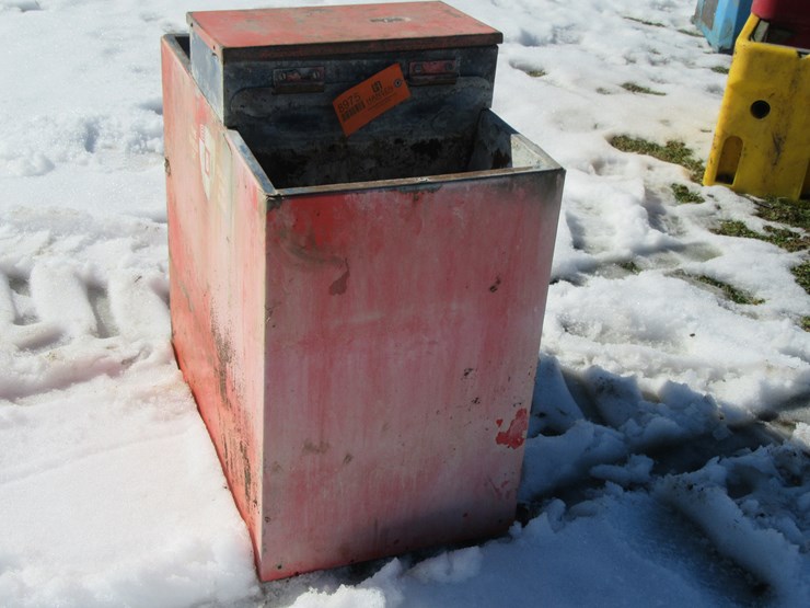 #8975-•-franklin-waterer-image-4