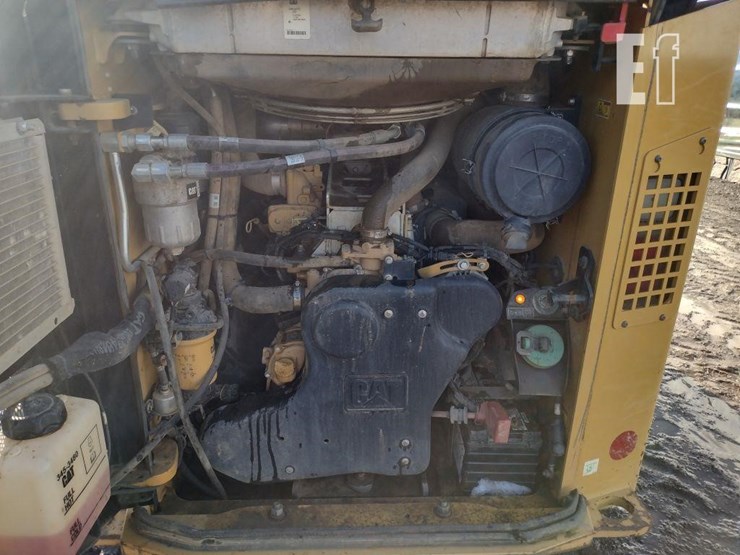 2019-caterpillar-299d2-xhp-image-36