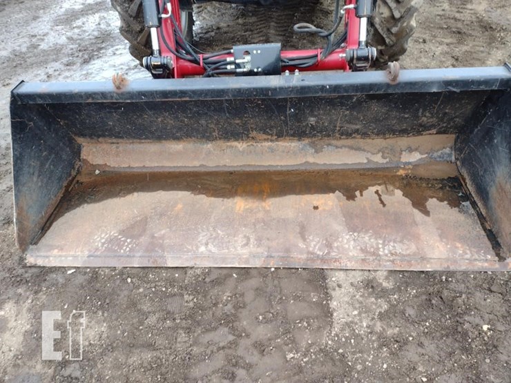 case-ih-farmall-95a-image-15