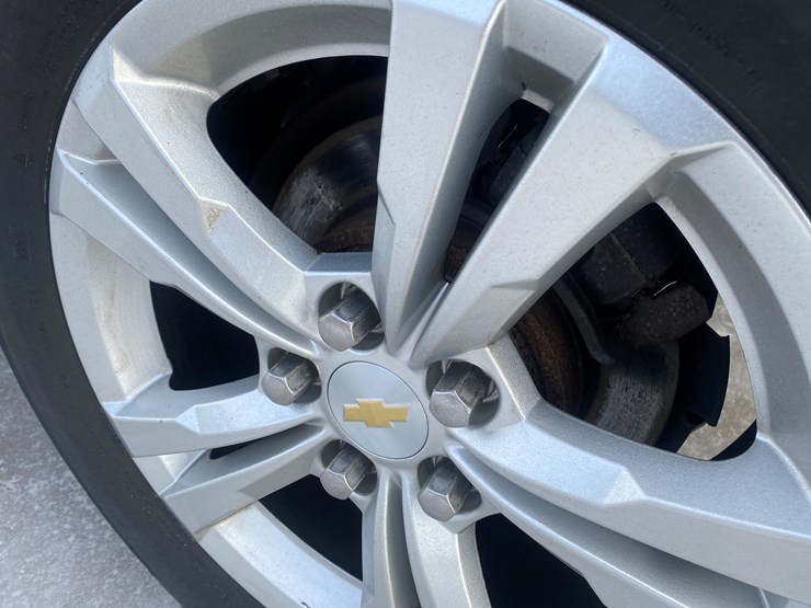 2012-chevrolet-equinox-image-43