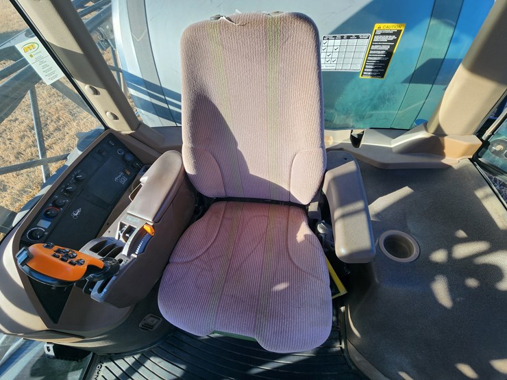 2014-john-deere-4940-image-28