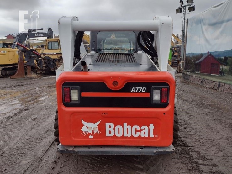 2015-bobcat-a770-image-4