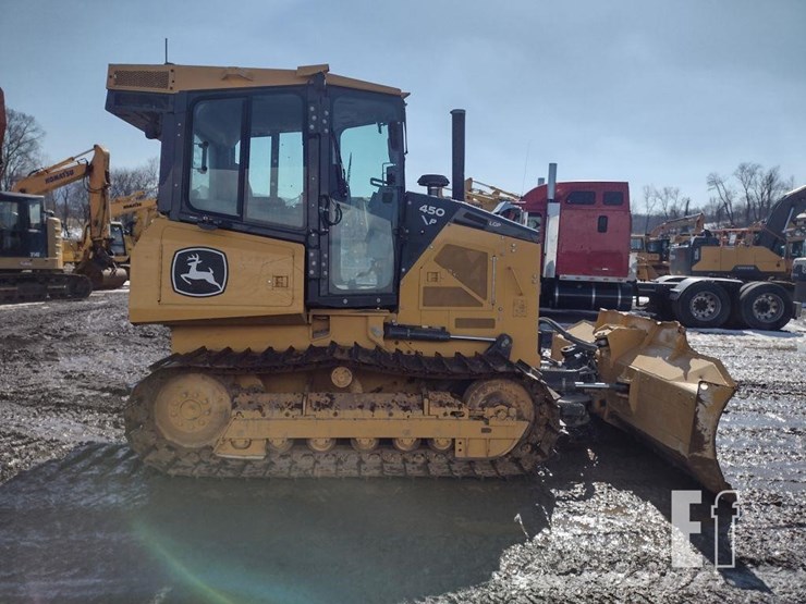 deere-450-lgp-image-3