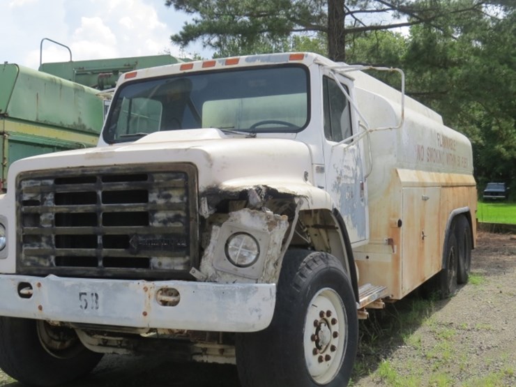 1989-international-s1900-image-1