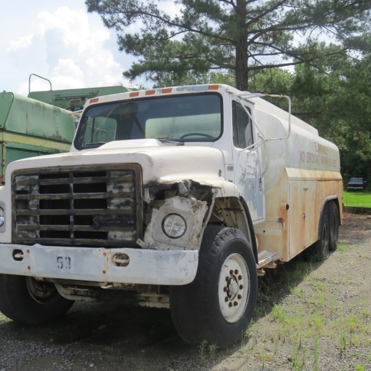 1989 INTERNATIONAL S1900