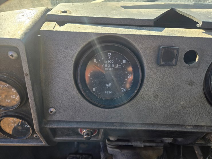 1999-mack-rd690s-image-84