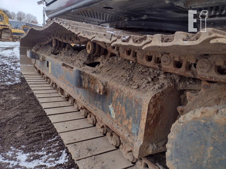 2022-case-cx250d-image-38