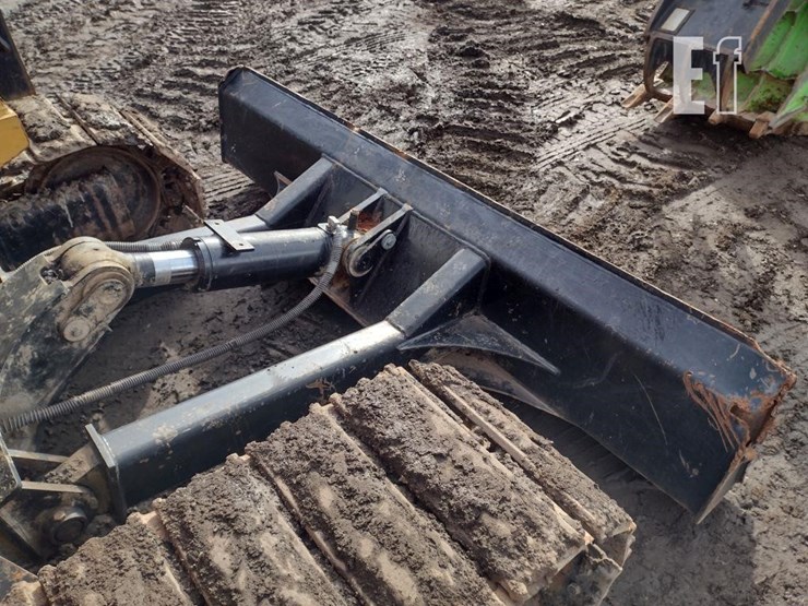 2018-caterpillar-307e2-image-26