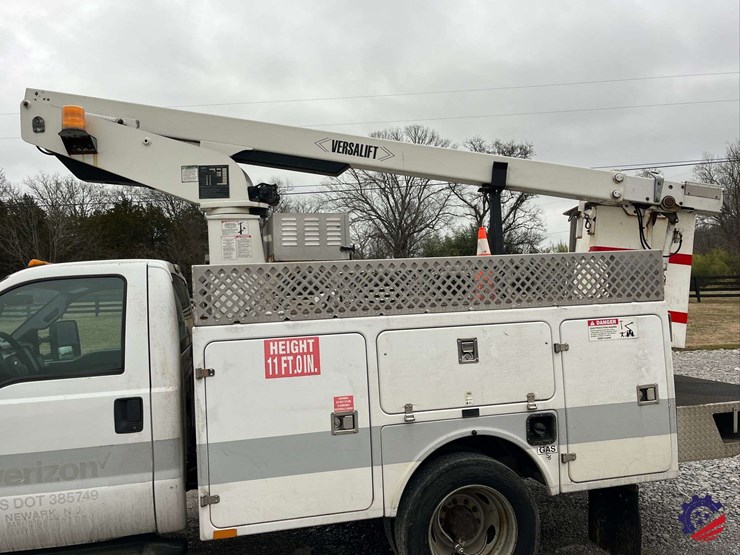 2013-ford-f450-image-21