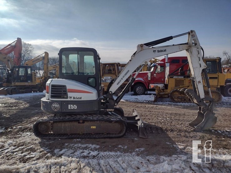 2015-bobcat-e55-image-49
