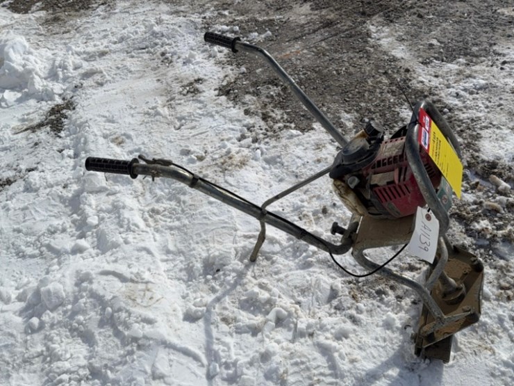 whiteman-viber-strike-screed-head-image-2