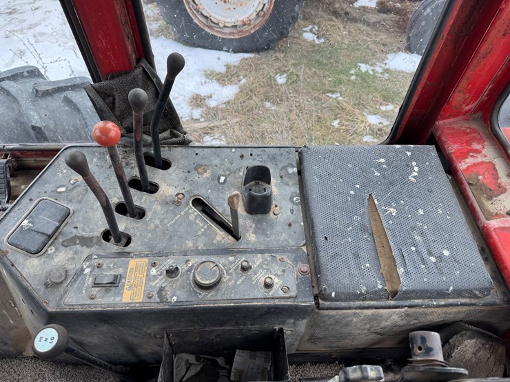 massey-ferguson-4840-image-8