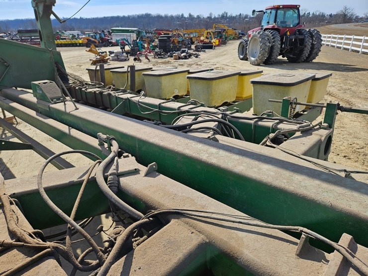 john-deere-7000-image-20