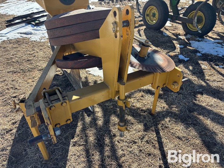 gopher-getter-3-pt-pest-treater-image-8