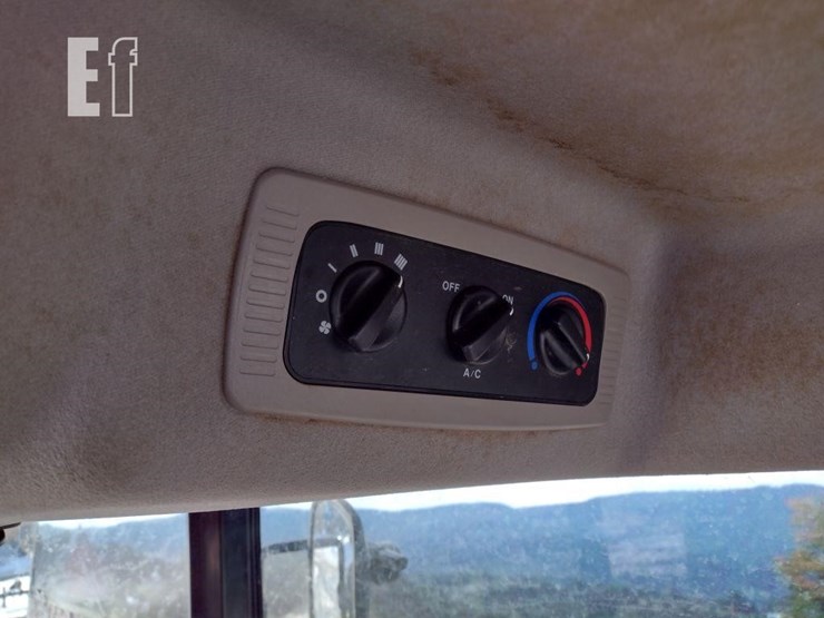 rk-55-tractor-4362-image-12